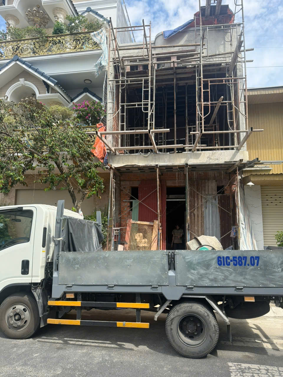 Gạch Ốp Lát Lái Thiêu
