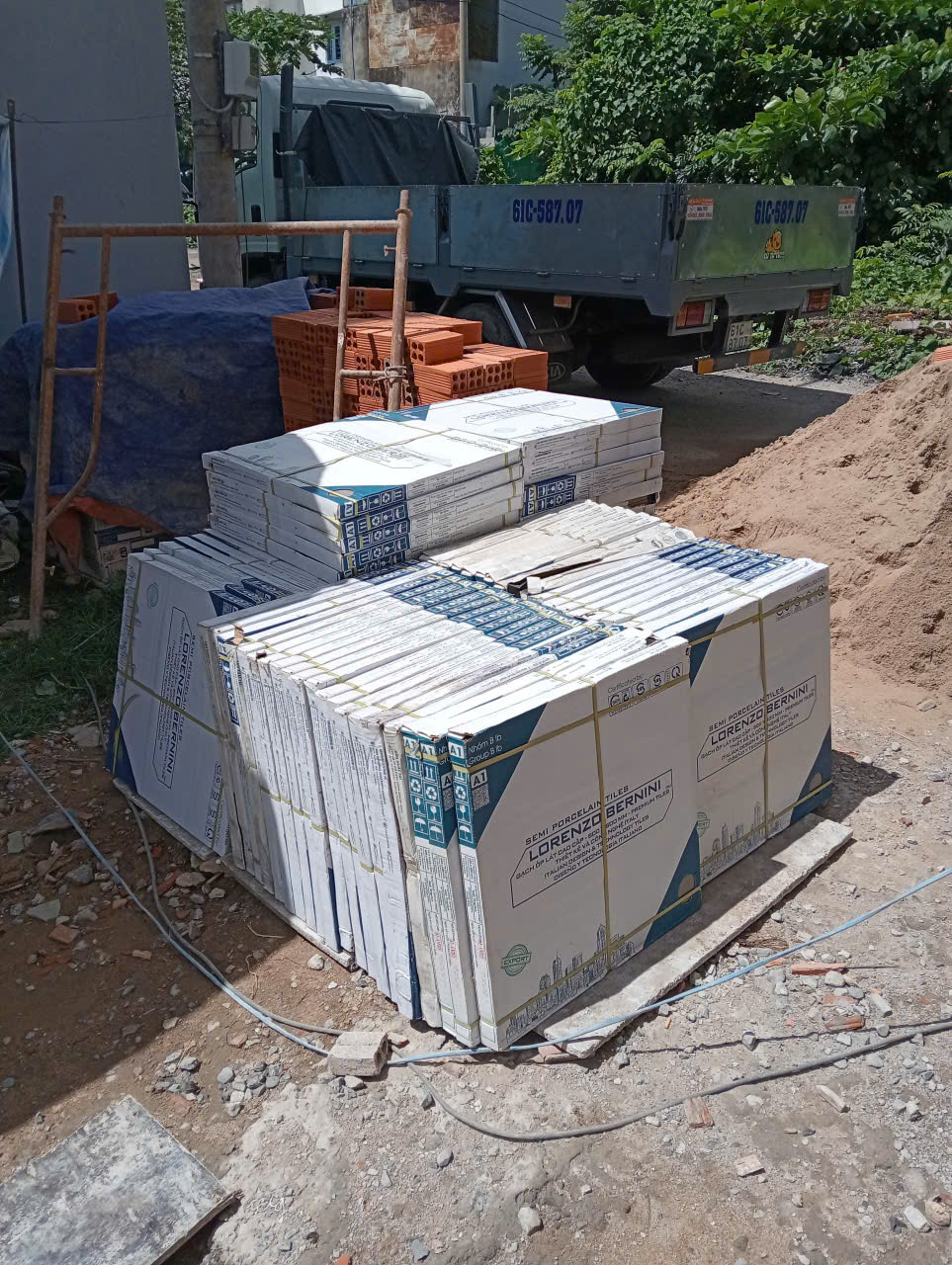 Gạch Ốp Lát Nhà Phố Thủ Dầu Một