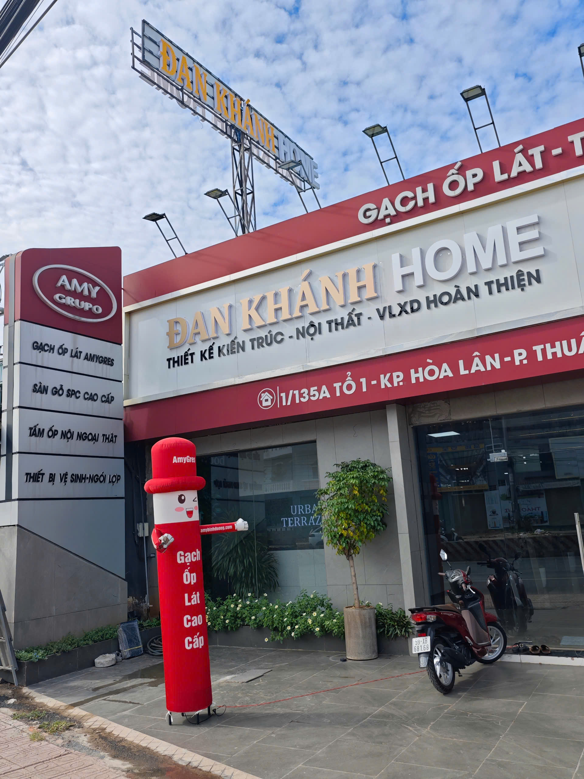 Hiệu Ứng Bề Mặt Matt (Men Mờ) Và Carving (Điêu Khắc) 